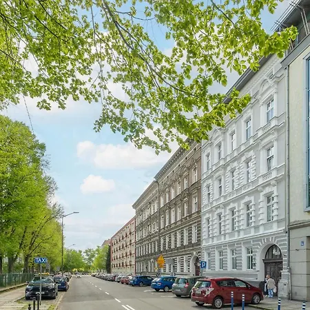 Toress Plac Grunwaldzki Apartment